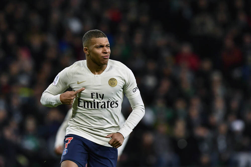 俄图-95MS战略轰炸机：“空中巨熊”